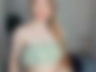 VernettaMecannic's Live Sex Cam Show