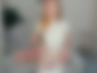 VernettaMecannic's Live Sex Cam Show