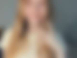 Live cam show with VernettaMecannic - Yoga on Camiplay Live
