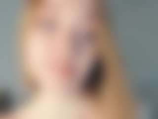 Live cam show with VernettaMecannic - Flashing on Camsoda