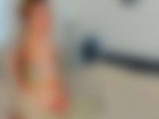 Live cam show with VernettaMecannic - Skinny on Camsoda