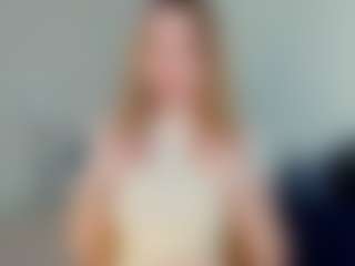 Live cam show with VernettaMecannic - Blue Eyes on Camiplay Live