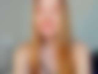 Live cam show with VernettaMecannic - Yoga on luckytryst.com
