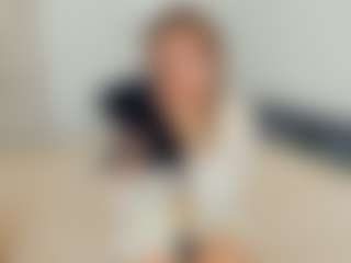 Live cam show with VernettaMecannic - Yoga on Camsoda