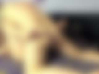 Live cam show with AntonyaJames - Smoking on anonymated.com