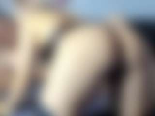 AntonyaJames's Live Sex Cam Show