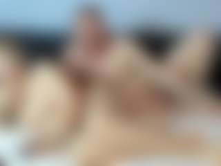 Live cam show with AntonyaJames - Petite on Instabang