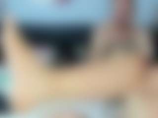 AntonyaJames MILF webcam performer live streaming