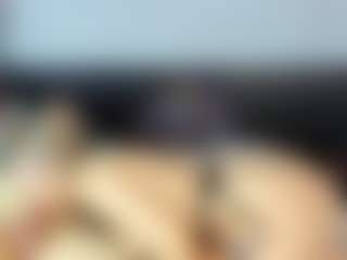 Live cam show with AntonyaJames - Smoking on 1on1-livenow