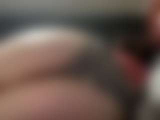 Live cam show with CathernBullin - Strapon on Milfs Live
