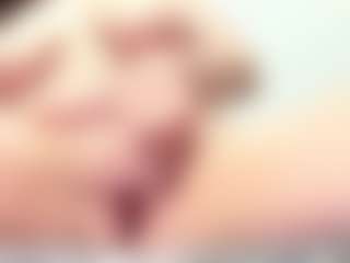 Live cam show with CathernBullin - Strapon on Camsoda