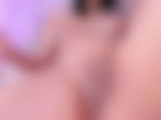 Live cam show with cherlynn - Cute on Gym Cam Girls