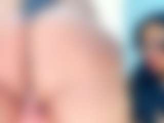 dakota-hott's Live Sex Cam Show