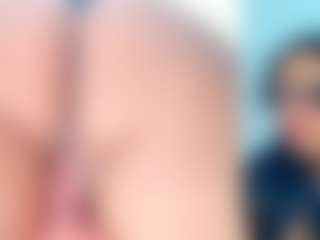 dakota-hott's Live Sex Cam Show