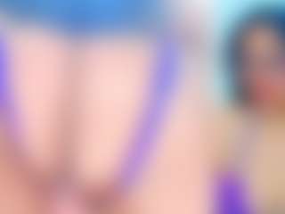 Live cam show with dakota-hott - Gray Eyes on Camsoda