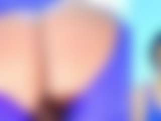 Live cam show with dakota-hott - Nipple Piercings on SinfulBabes