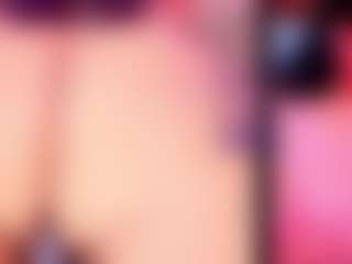 Live cam show with dakota-hott - Gray Eyes on Camsoda