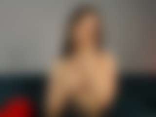 My name Crystall's Live Sex Cam Show