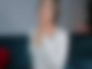 My name Crystall's Live Sex Cam Show