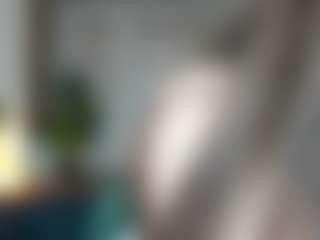My name Crystall's Live Sex Cam Show