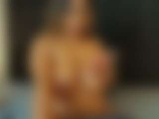 Eilean-baxter's Live Sex Cam Show