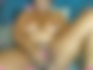 Live cam show with Eilean-baxter - Striptease on SpunkLive