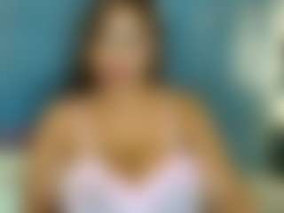 Live cam show with Eilean-baxter - Spank on Camsoda