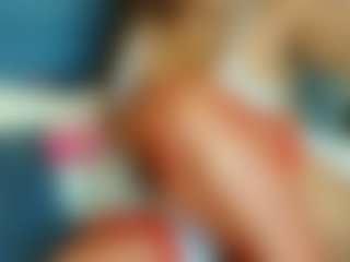 Eilean-baxter's Live Sex Cam Show