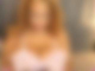 Eilean-baxter's Live Sex Cam Show