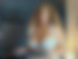 Live cam show with Eilean-baxter - Spank on Camsoda