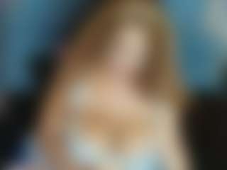 Live cam show with Eilean-baxter - Brown Hair on boobsie.com