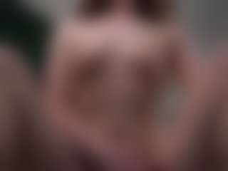 Live cam show with Lily - Blue Eyes on galaxygirlnitro.com