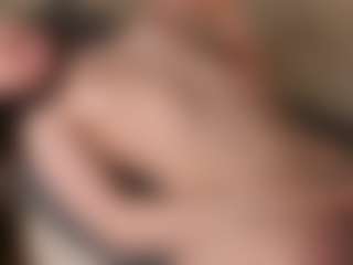 Live cam show with Lily - Brown Hair on infinitiblacc.com