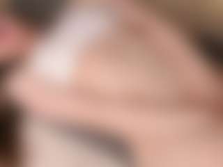 Live cam show with Lily - Blue Eyes on Camsoda