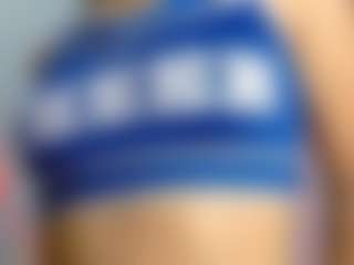 foxymia68's Live Sex Cam Show