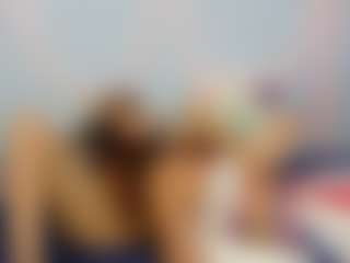 foxymia68's Live Sex Cam Show