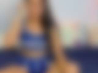 foxymia68's Live Sex Cam Show