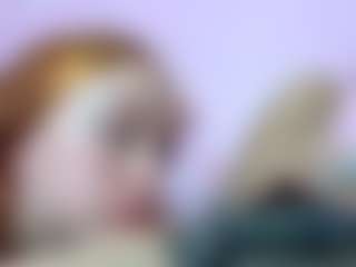 foxymia68's Live Sex Cam Show