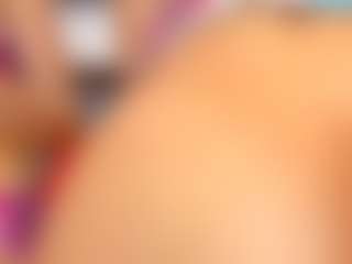 foxymia68's Live Sex Cam Show