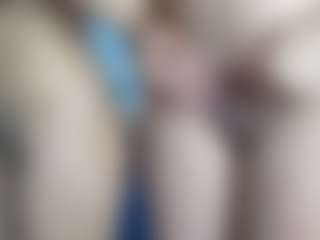 foxymia68's Live Sex Cam Show