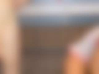 foxymia68's Live Sex Cam Show
