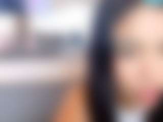 Live cam show with foxymia68 - Petite on Uber Horny