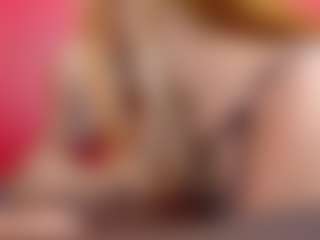 Live cam show with foxymia68 - Squirt on Sweet Sext