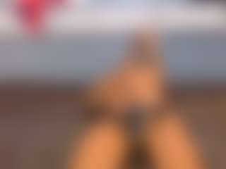 Live cam show with foxymia68 - Anal on Camsoda