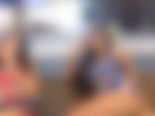 foxymia68's Live Sex Cam Show