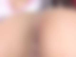 foxymia68's Live Sex Cam Show