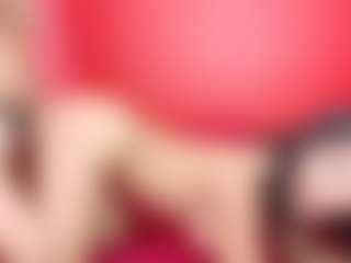 foxymia68's Live Sex Cam Show