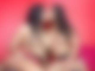foxymia68's Live Sex Cam Show