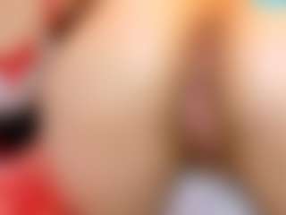 Live cam show with foxymia68 - Tease on Camsoda
