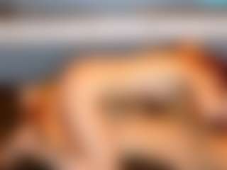 foxymia68's Live Sex Cam Show